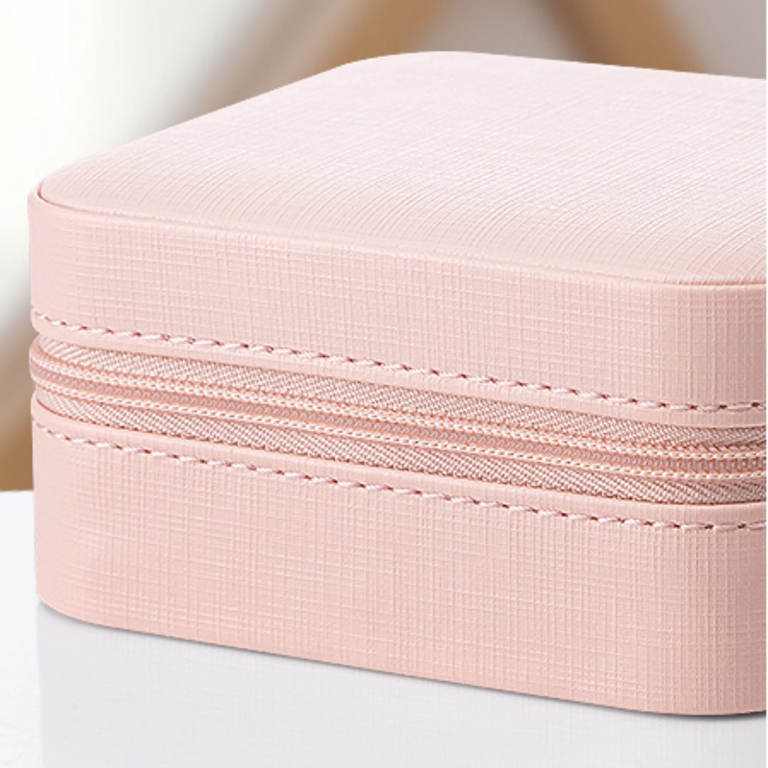 Personalized Travel Jewelry Box – Elegant, Compact & Customizable