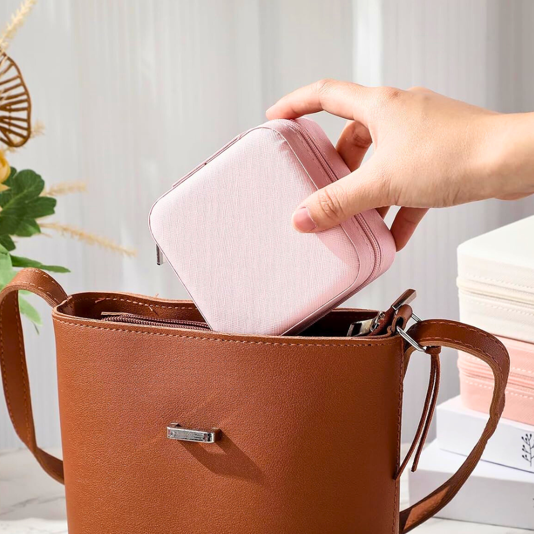 Personalized Travel Jewelry Box – Elegant, Compact & Customizable